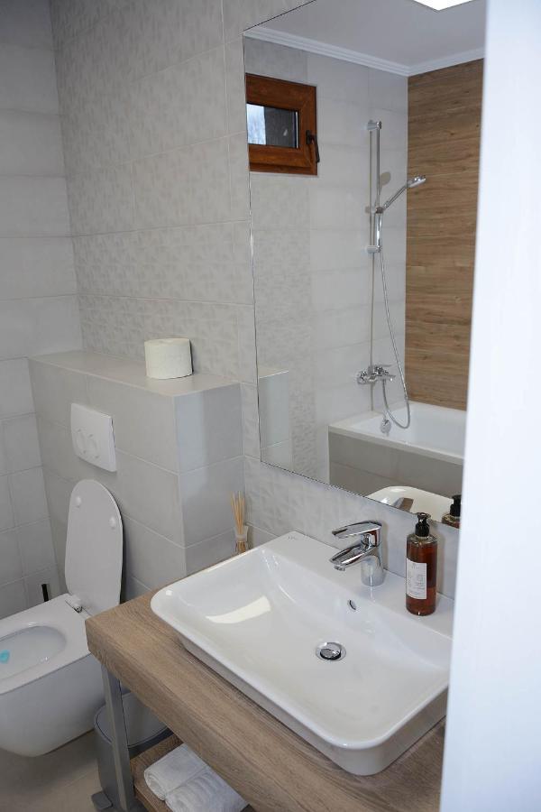 Vila Aras Simeria Ngoại thất bức ảnh